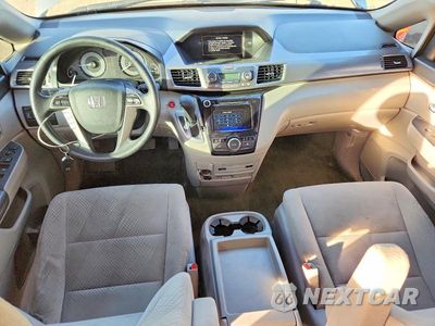 Zdjęcie 8 z 14 samochodu: 2017 HONDA ODYSSEY SE VIN:5FNRL5H34HB018248 - miniatura