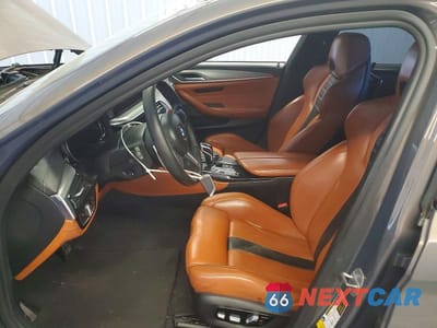 Zdjęcie 7 z 11 samochodu: 2018 BMW Motorrad M5 VIN:WBSJF0C58JB282204 - miniatura