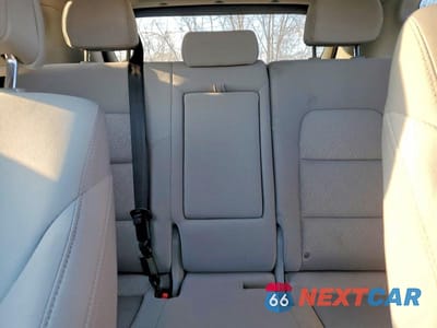 Zdjęcie 10 z 13 samochodu: 2017 HYUNDAI TUCSON LIMITED VIN:KM8J33A46HU484495 - miniatura
