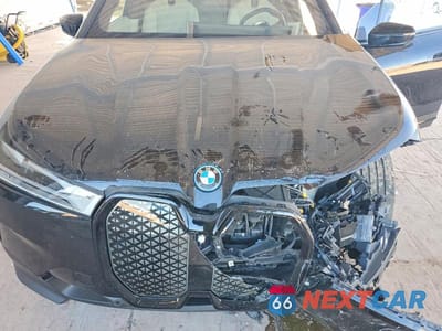 Zdjęcie 11 z 12 samochodu: 2025 BMW IX XDRIVE50 VIN:WB523CF06SCU57420 - miniatura