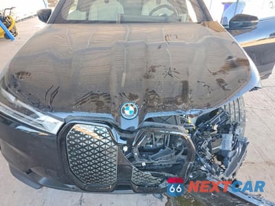 Zdjęcie 11 z 13 samochodu: 2025 BMW IX M70 VIN:WB523CF06SCU57420 - miniatura