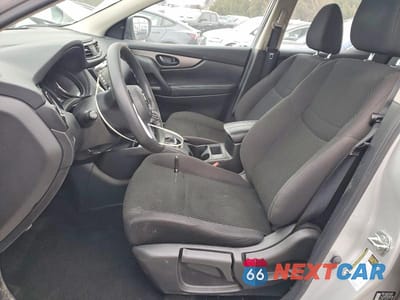 Zdjęcie 7 z 12 samochodu: 2019 NISSAN ROGUE SPORT S VIN:JN1BJ1CR4KW350482 - miniatura