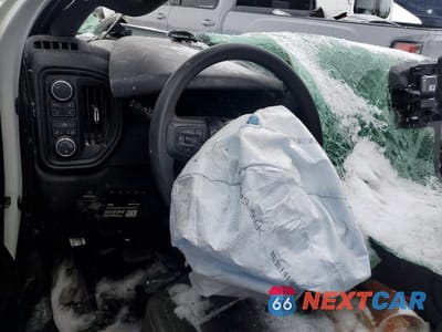 Zdjęcie 8 z 12 samochodu: 2024 CHEVROLET SILVERADO K2500 HEAVY DUTY VIN:1GC4YLEYXRF145194 - miniatura