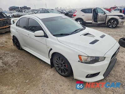 Czwarte zdjęcie samochodu z boku: 2011 MITSUBISHI LANCER EVOLUTION GSR VIN:JA32W8FV0BU043482 - miniatura