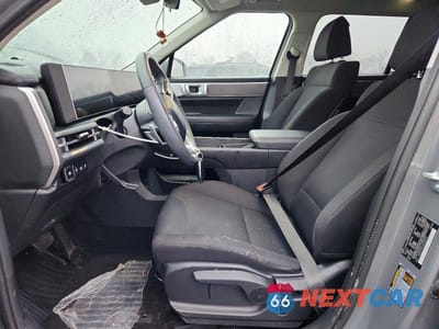 Zdjęcie 7 z 12 samochodu: 2025 HYUNDAI SANTA FE SE VIN:5NMP14GL6SH122142 - miniatura