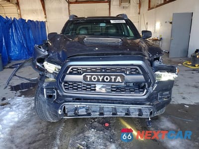 Piąte zdjęcie samochodu w środku: 2022 TOYOTA TACOMA VIN:3TYCZ5AN7NT064880 - miniatura