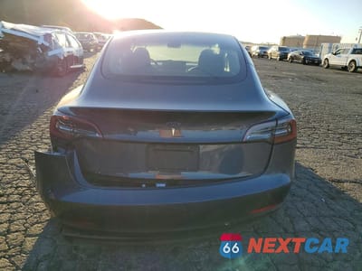 Zdjęcie 6 z 14 samochodu: 2023 TESLA MODEL 3 VIN:5YJ3E1EAXPF687277 - miniatura