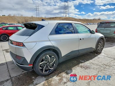 Trzecie zdjęcie samochodu z tyłu: 2024 HYUNDAI IONIQ 5 SEL VIN:KM8KNDDF9RU268062 - miniatura