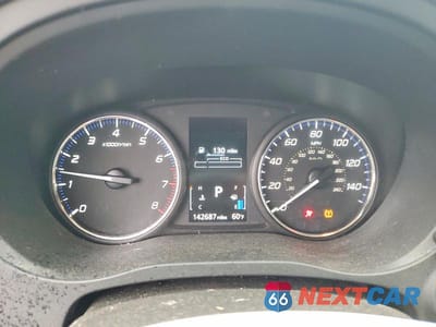 Zdjęcie 9 z 12 samochodu: 2017 MITSUBISHI OUTLANDER ES VIN:JA4AD2A34HZ030195 - miniatura