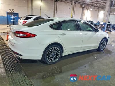 Trzecie zdjęcie samochodu z tyłu: 2018 FORD FUSION SE VIN:3FA6P0HD3JR283420 - miniatura