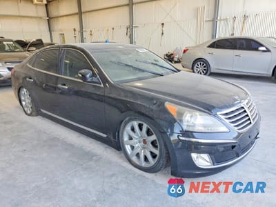 Czwarte zdjęcie samochodu z boku: 2012 HYUNDAI EQUUS VIN:KMHGH4JH9CU045885 - miniatura