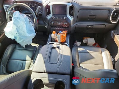 Zdjęcie 8 z 12 samochodu: 2020 CHEVROLET SILVERADO K1500 LT TRAIL BOSS VIN:3GCPYFED6LG164956 - miniatura