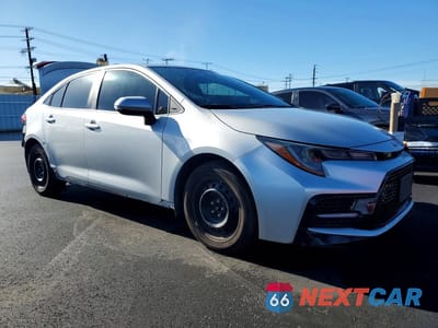 Czwarte zdjęcie samochodu z boku: 2022 TOYOTA COROLLA SE VIN:5YFP4MCE1NP101787 - miniatura
