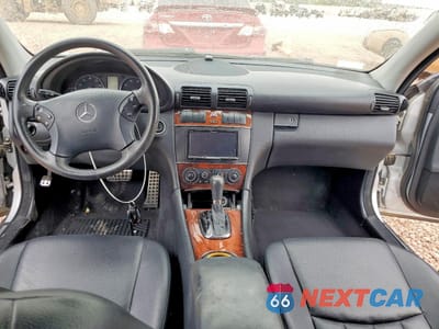 Zdjęcie 8 z 13 samochodu: 2007 MERCEDES-BENZ C 280 VIN:WDBRF54HX7A936939 - miniatura