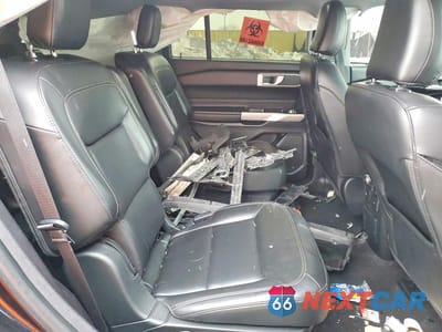 Zdjęcie 10 z 11 samochodu: 2022 FORD EXPLORER XLT VIN:1FMSK8DH8NGA22906 - miniatura