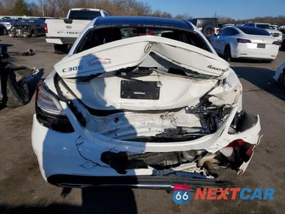 Zdjęcie 6 z 11 samochodu: 2020 MERCEDES-BENZ C 300 4MATIC VIN:WDDWF8EB8LR550117 - miniatura