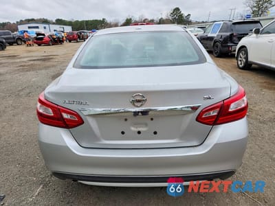 Zdjęcie 6 z 12 samochodu: 2017 NISSAN ALTIMA 2.5 VIN:1N4AL3AP0HC212888 - miniatura