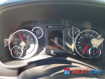 Zdjęcie 9 z 13 samochodu: 2026 RAM 2500 BIG HORN VIN:3C6UR5DJ1TG199297 - miniatura