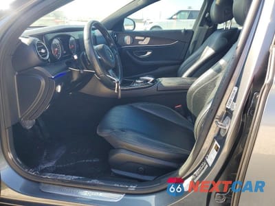 Zdjęcie 7 z 11 samochodu: 2017 MERCEDES-BENZ E 300 VIN:WDDZF4JB6HA082969 - miniatura