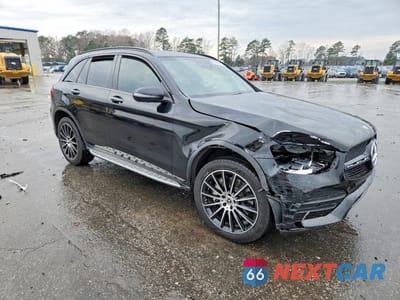 Czwarte zdjęcie samochodu z boku: 2020 MERCEDES-BENZ GLC 300 VIN:W1N0G8DB3LF808312 - miniatura