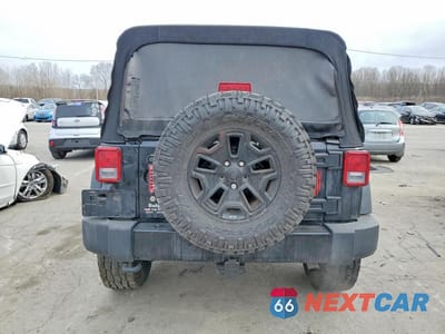 Zdjęcie 6 z 11 samochodu: 2015 JEEP WRANGLER UNLIMITED SPORT VIN:1C4BJWDG5FL735533 - miniatura