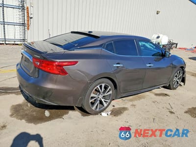 Trzecie zdjęcie samochodu z tyłu: 2016 NISSAN MAXIMA PLATINUM VIN:1N4AA6AP3GC448991 - miniatura