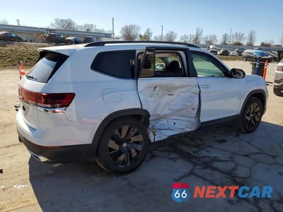 Trzecie zdjęcie samochodu z tyłu: 2024 VOLKSWAGEN ATLAS SE VIN:1V2WR2CA9RC513774 - miniatura