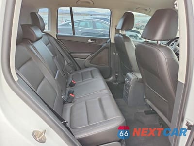Zdjęcie 11 z 13 samochodu: 2016 VOLKSWAGEN TIGUAN S VIN:WVGAV7AX9GW582600 - miniatura