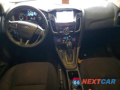 Zdjęcie 8 z 12 samochodu: 2017 FORD FOCUS SEL VIN:1FADP3M2XHL248802 - miniatura