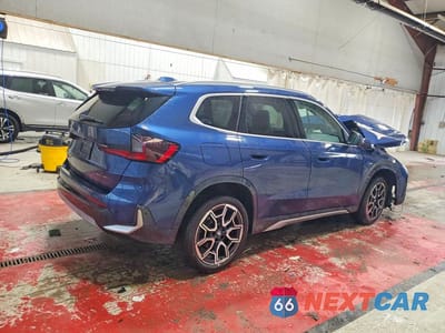 Trzecie zdjęcie samochodu z tyłu: 2025 BMW X1 XDRIVE28I VIN:WBX73EF02S5087029 - miniatura