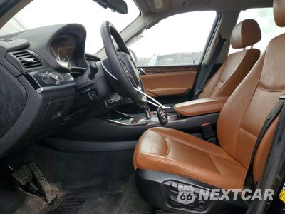 Zdjęcie 7 z 12 samochodu: 2017 BMW X3 SDRIVE28I VIN:5UXWZ7C39H0V92961 - miniatura