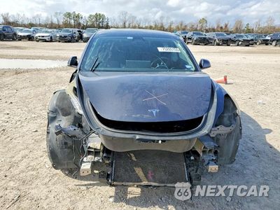 Piąte zdjęcie samochodu w środku: 2023 TESLA MODEL 3 VIN:5YJ3E1EA4PF554045 - miniatura