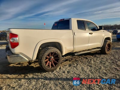 Trzecie zdjęcie samochodu z tyłu: 2017 TOYOTA TUNDRA DOUBLE CAB SR VIN:5TFRM5F17HX119126 - miniatura