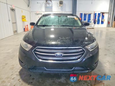 Piąte zdjęcie samochodu w środku: 2014 FORD TAURUS SE VIN:1FAHP2D87EG162139 - miniatura