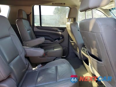 Zdjęcie 11 z 13 samochodu: 2018 CHEVROLET SUBURBAN K1500 LT VIN:1GNSKHKC0JR214760 - miniatura