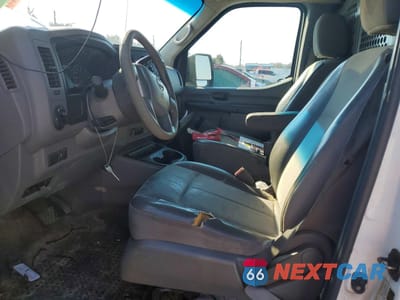 Zdjęcie 7 z 13 samochodu: 2016 NISSAN NV 1500 S VIN:1N6BF0KM5GN807891 - miniatura