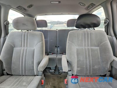 Zdjęcie 10 z 12 samochodu: 2003 TOYOTA SIENNA VIN:4T3ZF13CX3U545558 - miniatura