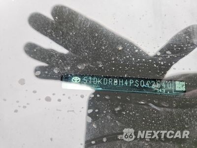 Zdjęcie 13 z 13 samochodu: 2023 TOYOTA HIGHLANDER L VIN:5TDKDRBH4PS042540 - miniatura