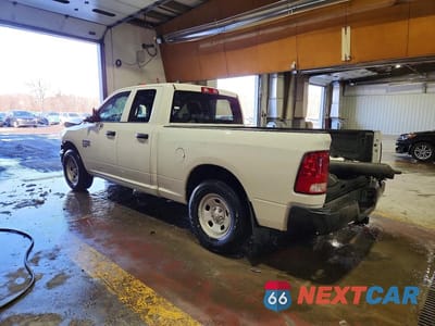 Drugie zdjęcie samochodu z przodu: 2023 RAM 1500 CLASSIC TRADESMAN VIN:1C6RR6FG4PS580315 - miniatura