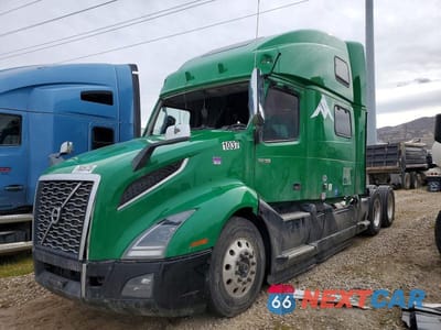 Drugie zdjęcie samochodu z przodu: 2019 VOLVO VN VNL VIN:4V4NC9EH3KN211185 - miniatura