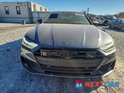 Piąte zdjęcie samochodu w środku: 2021 AUDI A7 VIN:WAUTPBF2XMN072519 - miniatura