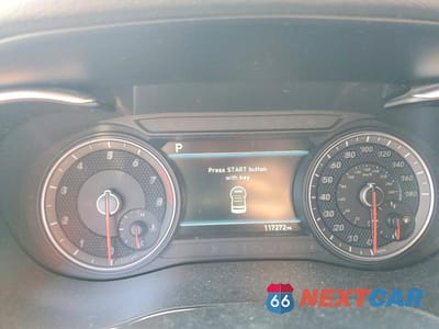 Zdjęcie 9 z 11 samochodu: 2021 GENESIS G70 PRESTIGE VIN:KMTG44LA1MU073716 - miniatura