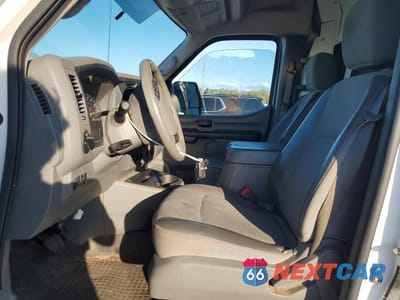 Zdjęcie 7 z 13 samochodu: 2019 NISSAN NV 2500 S VIN:1N6BF0LY1KN810720 - miniatura