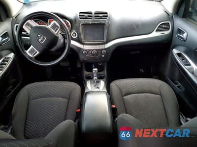 Zdjęcie 8 z 13 samochodu: 2017 DODGE JOURNEY CROSSROAD VIN:3C4PDDGG2HT696145 - miniatura