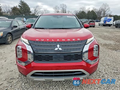 Piąte zdjęcie samochodu w środku: 2024 MITSUBISHI OUTLANDER SE VIN:JA4J4VA80RZ014395 - miniatura