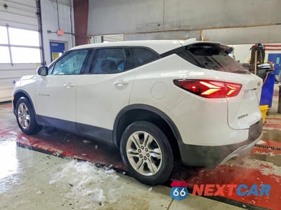 Drugie zdjęcie samochodu z przodu: 2021 CHEVROLET BLAZER 2LT VIN:3GNKBHRS2MS538260 - miniatura