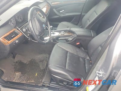 Zdjęcie 7 z 11 samochodu: 2008 BMW 528 I VIN:WBANU53548CT14451 - miniatura