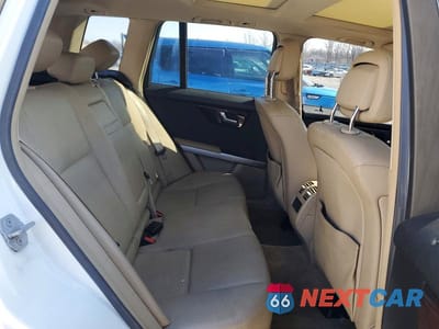 Zdjęcie 11 z 13 samochodu: 2011 MERCEDES-BENZ GLK 350 4MATIC VIN:WDCGG8HB5BF610422 - miniatura