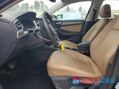 Zdjęcie 7 z 11 samochodu: 2020 VOLKSWAGEN JETTA S VIN:3VWC57BU3LM092730 - miniatura