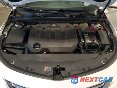 Zdjęcie 11 z 12 samochodu: 2018 CHEVROLET IMPALA LT VIN:1G1105S31JU121079 - miniatura